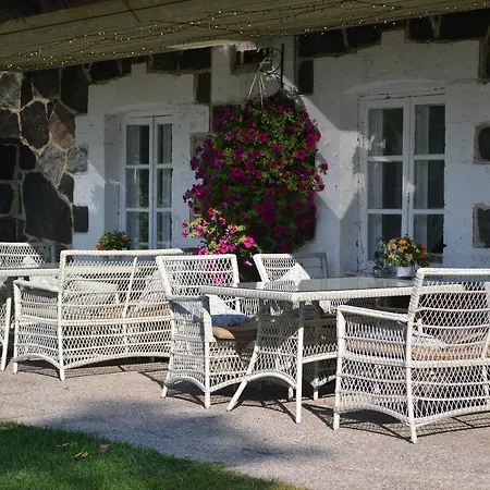 Vanatoa Farmhotel *